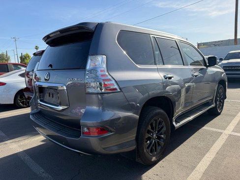 Used 2023 Lexus GX 460 Premium w/ Premium Package AWD/4WD image 3