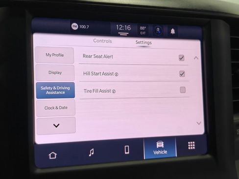 Used 2024 RAM 3500 Big Horn image 36