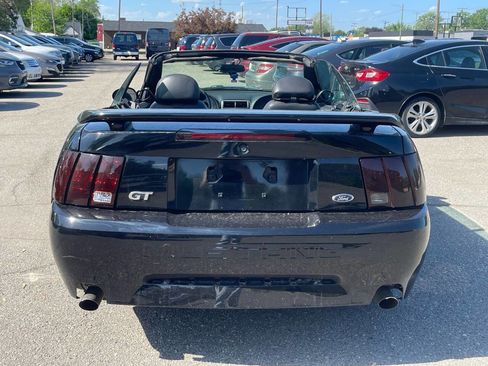 Used 2004 Ford Mustang GT image 5