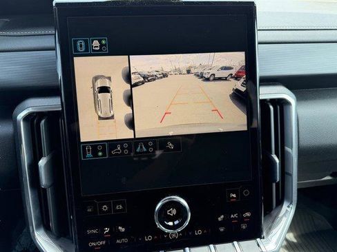 Used 2026 GMC Acadia Elevation w/ LPO, Floor Liner Package AWD/4WD image 4