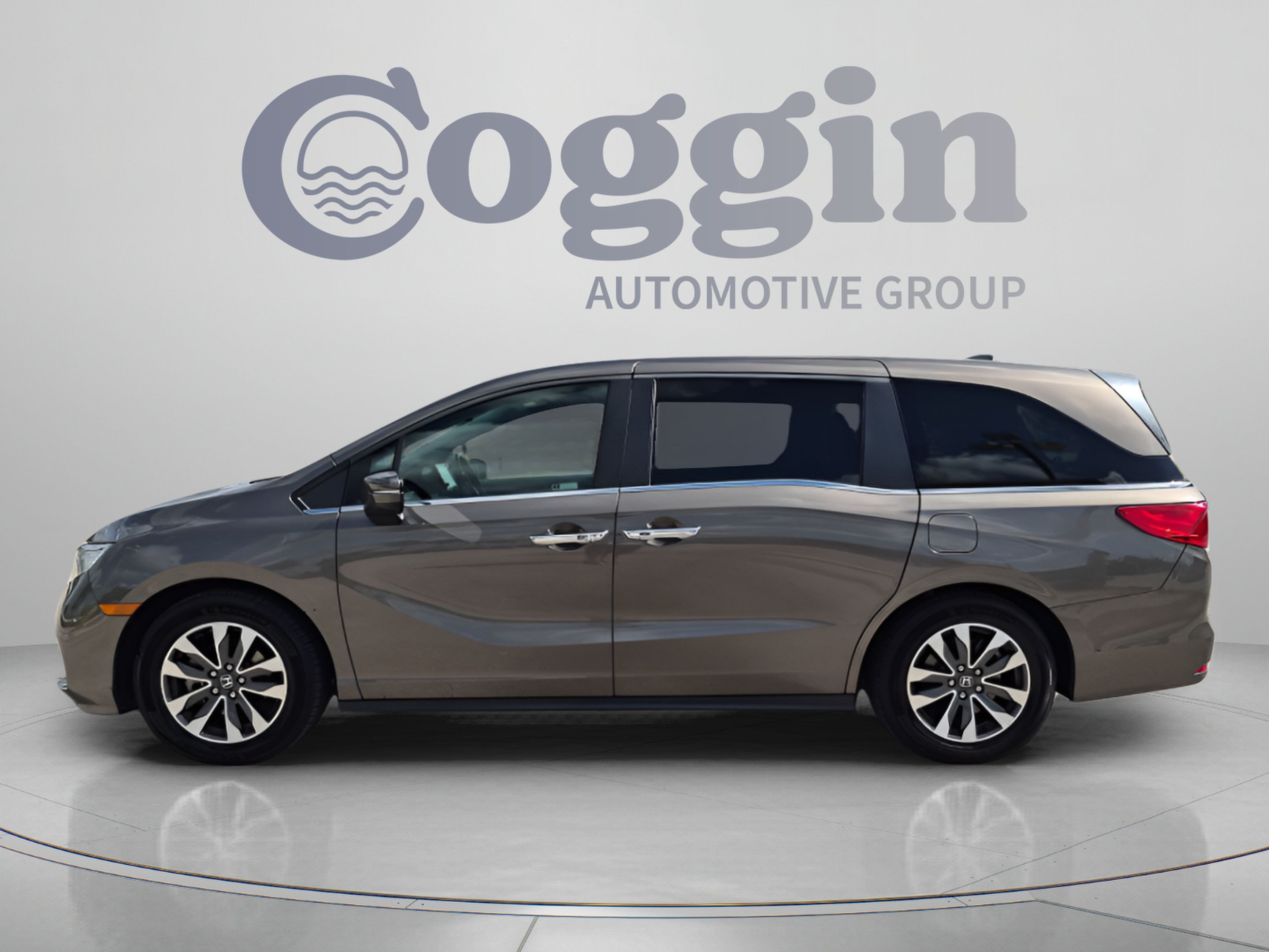 Certified 2021 Honda Odyssey EX-L image 3