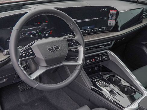 New 2025 Audi Q5 Premium Plus image 8