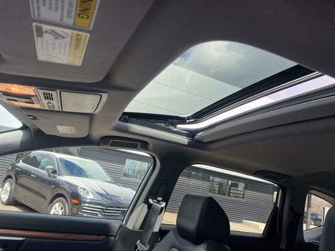 Used 2021 Honda CR-V EX-L image 7