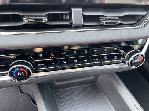 New 2026 Chevrolet Equinox RS w/ Convenience Package III image 19