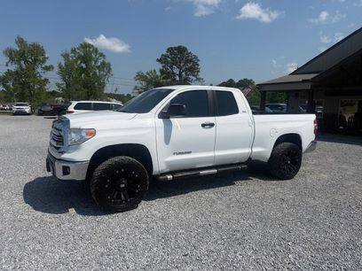 Used 2017 Toyota Tundra SR5 w/ Exterior Package