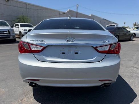 Used 2013 Hyundai Sonata SE FWD image 4