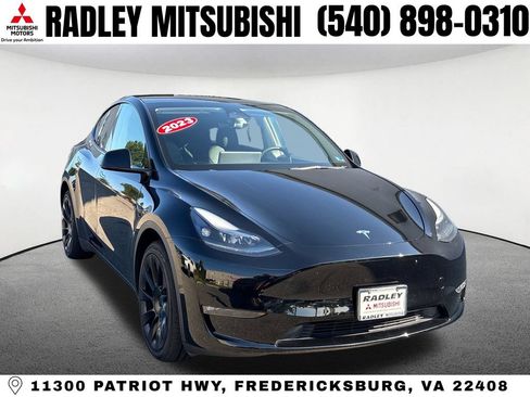 Used 2023 Tesla Model Y Long Range AWD/4WD image 19