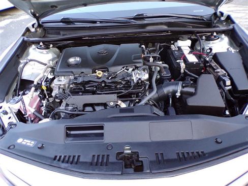 Used 2021 Toyota Camry SE w/ Convenience Package image 40