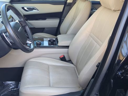 Used 2020 Land Rover Range Rover Velar R-Dynamic S image 16