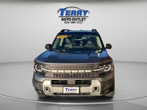 Used 2025 Ford Bronco Sport Badlands image 3