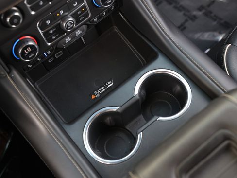 Used 2023 Chevrolet Tahoe Premier RWD image 43