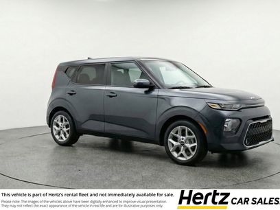 Used 2025 Kia Soul LX w/ LX Technology Package