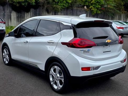 Used 2021 Chevrolet Bolt LT FWD image 5