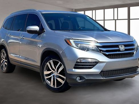 Used 2017 Honda Pilot Elite image 10