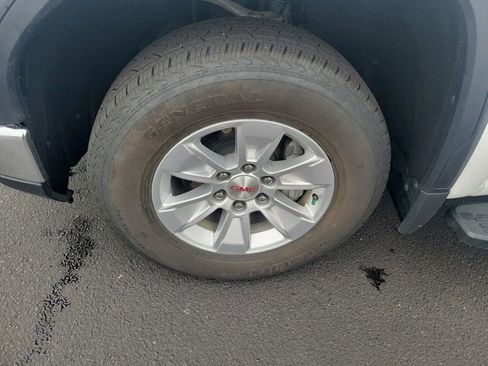 Used 2024 GMC Sierra 1500 Pro w/ Pro Value Package image 30