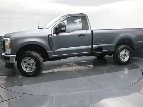 Used 2024 Ford F350 XL w/ XL Chrome Package image 2