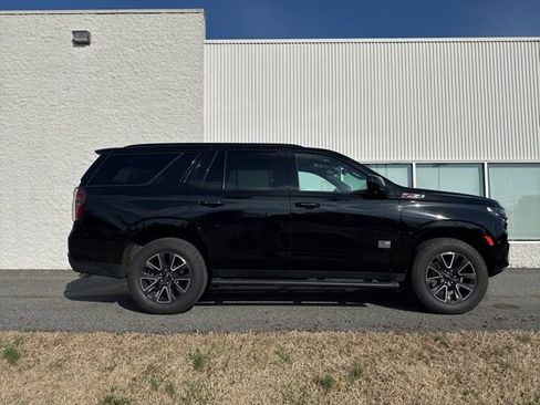 Used 2022 Chevrolet Tahoe Z71 w/ Max Trailering Package image 6