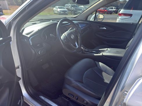 Used 2017 Buick Envision Premium image 2