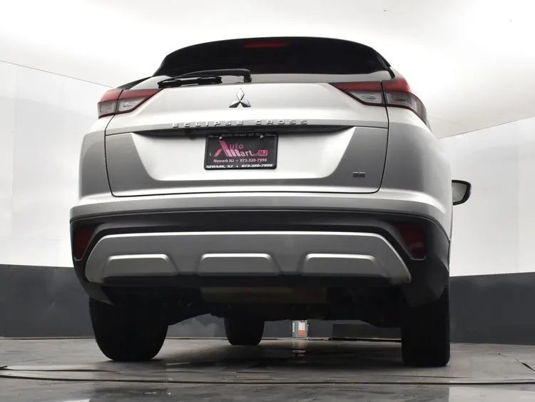 Used 2024 Mitsubishi Eclipse Cross SE AWD/4WD image 13