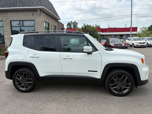 Used 2020 Jeep Renegade Altitude AWD/4WD image 4