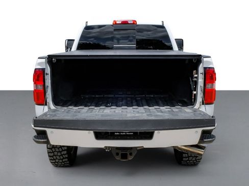 Used 2015 GMC Sierra 2500 Denali w/ Duramax Plus Package AWD/4WD image 58