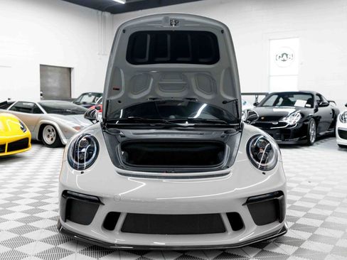 Used 2018 Porsche 911 GT3 RWD image 87