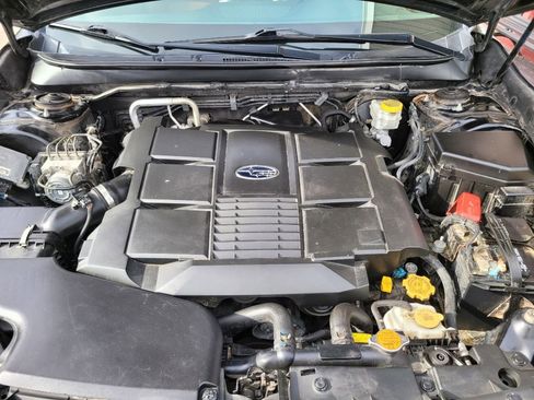 Used 2019 Subaru Outback 3.6R Touring image 59