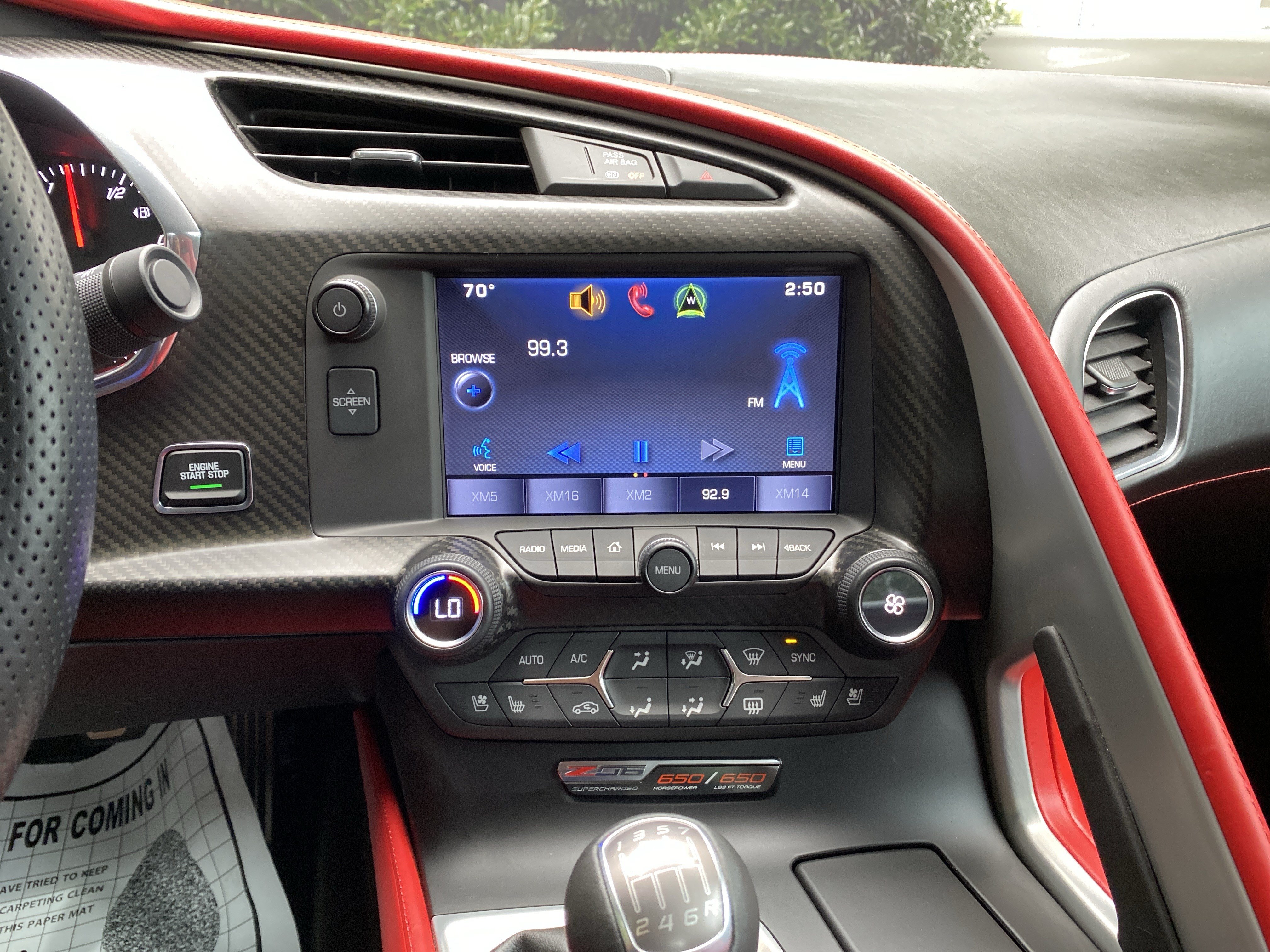 Used 2015 Chevrolet Corvette Z06 w/ 3LZ Preferred Equipment Group RWD image 25