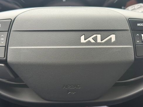 New 2026 Kia Sportage SX image 31