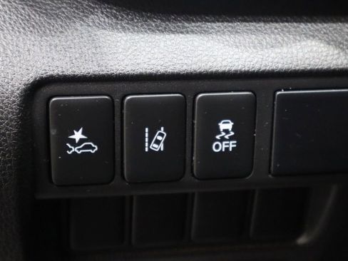 Used 2023 Mitsubishi Eclipse Cross SE image 21