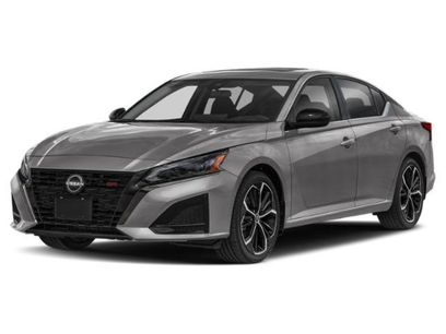 Used 2025 Nissan Altima 2.5 SR