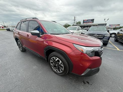 Used 2026 Subaru Forester Premium w/ Base/Premium Package AWD/4WD image 1