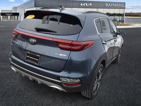 Certified 2022 Kia Sportage SX image 3