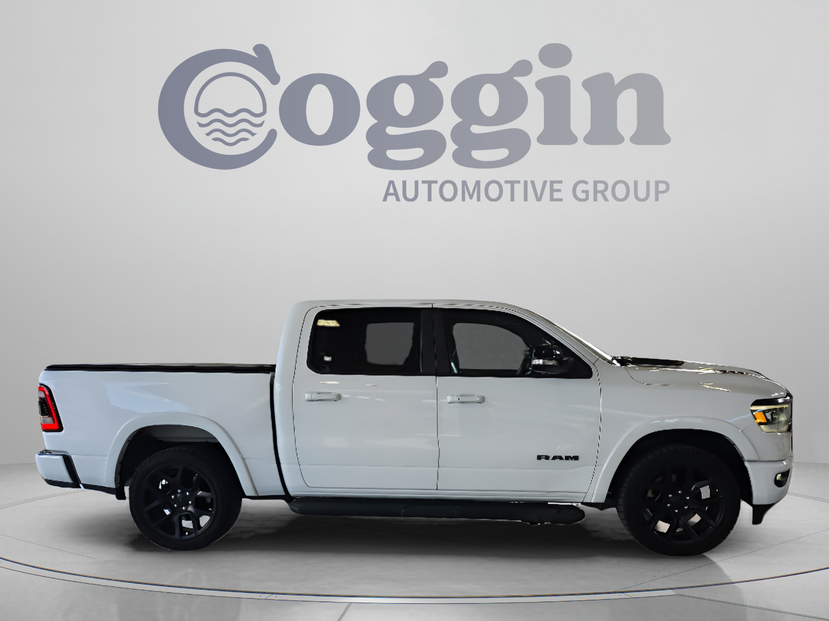 Used 2021 RAM 1500 Laramie w/ Night Edition AWD/4WD image 6
