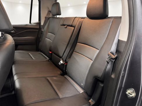 Used 2017 Honda Ridgeline RTL image 16