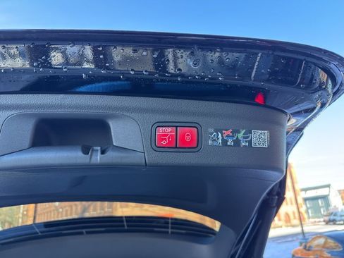 New 2026 Mercedes-Benz GLE 350 4MATIC image 29