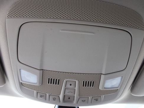 Used 2020 Ford Fusion Titanium FWD image 18