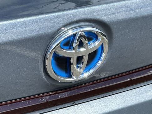 Used 2025 Toyota Corolla LE image 16