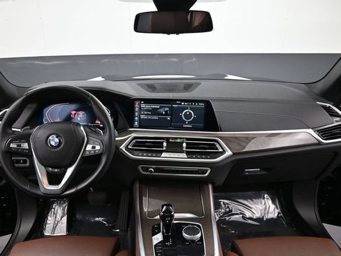 Used 2023 BMW X5 xDrive40i AWD/4WD image 12