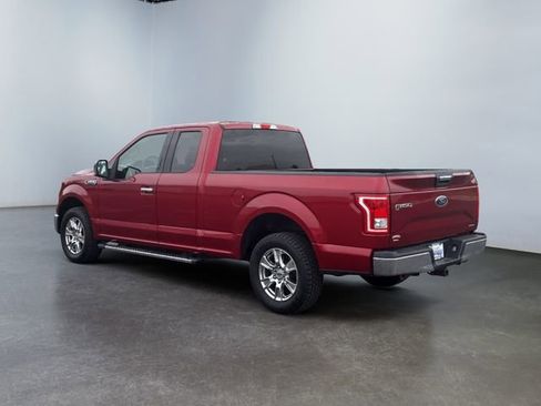 Used 2015 Ford F150 XLT w/ Equipment Group 301A Mid RWD image 3