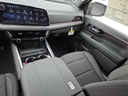 New 2026 Chevrolet Tahoe LS w/ LPO, Dark Essentials Package image 13