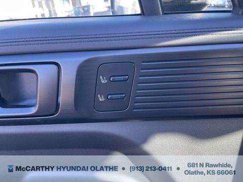 Used 2025 Hyundai Santa Fe Calligraphy AWD/4WD image 36