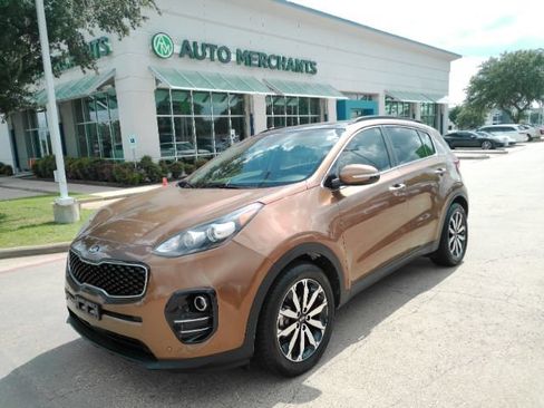 Used 2018 Kia Sportage EX w/ EX Technology Package FWD image 1