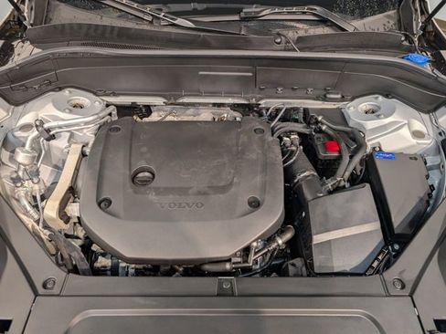 Used 2023 Volvo XC90 B6 Plus w/ Protection Package image 34