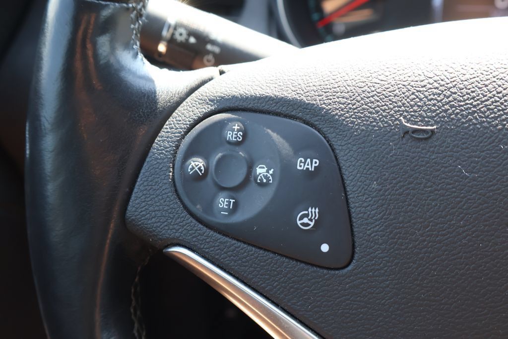 Used 2016 Chevrolet Impala LTZ w/ Enhanced Convenience Package FWD image 20