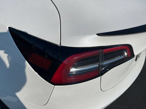 Used 2023 Tesla Model 3 Performance AWD/4WD image 18
