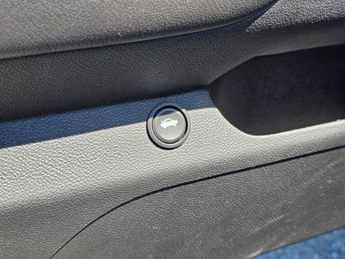 Used 2015 Chevrolet Camaro LS image 21