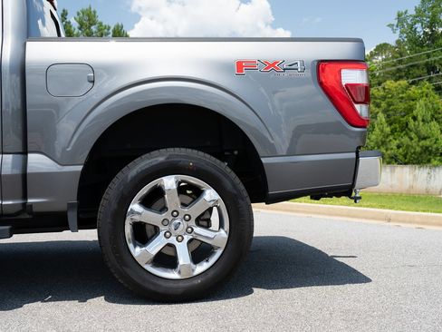 Used 2021 Ford F150 Lariat AWD/4WD image 6
