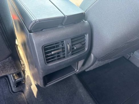 Certified 2023 Nissan Rogue S AWD/4WD image 17