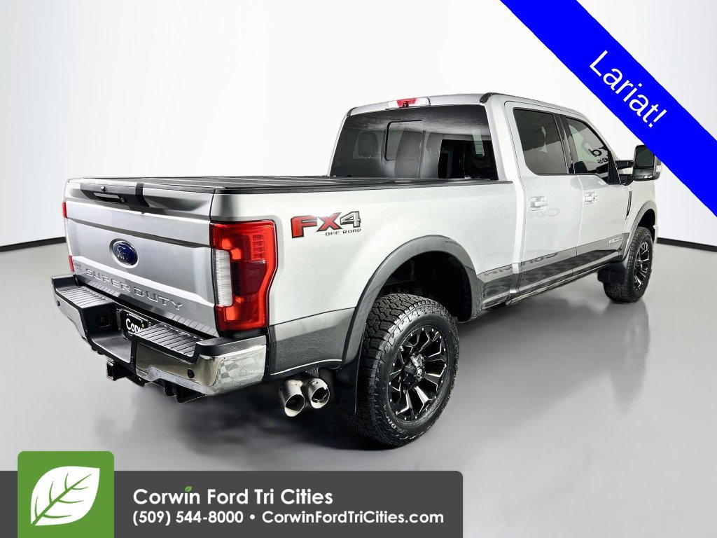 Used 2019 Ford F250 Lariat w/ Lariat Ultimate Package AWD/4WD image 13